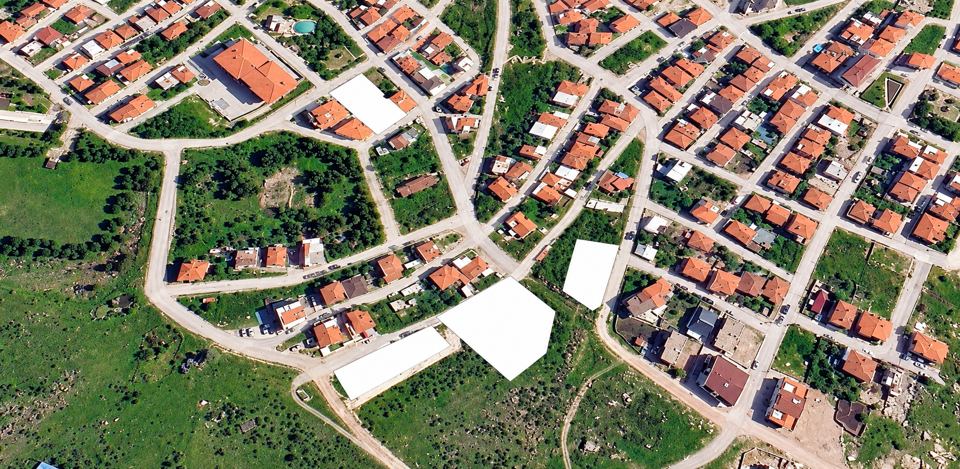 YERİYLE FARK YARATAN 3.956 m² ARSA | KAÇIRILMAYACAK KONUM — 3